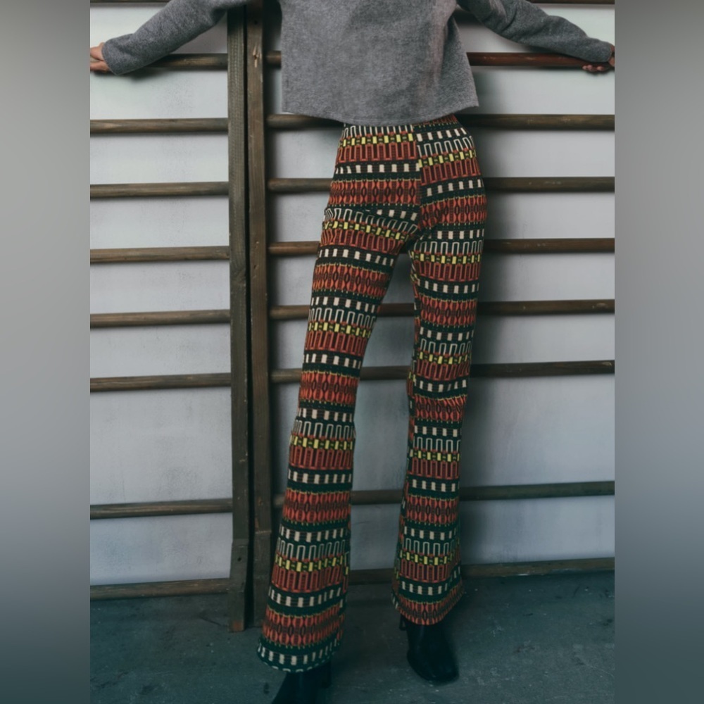 ZARA Geometrical flared pants size S